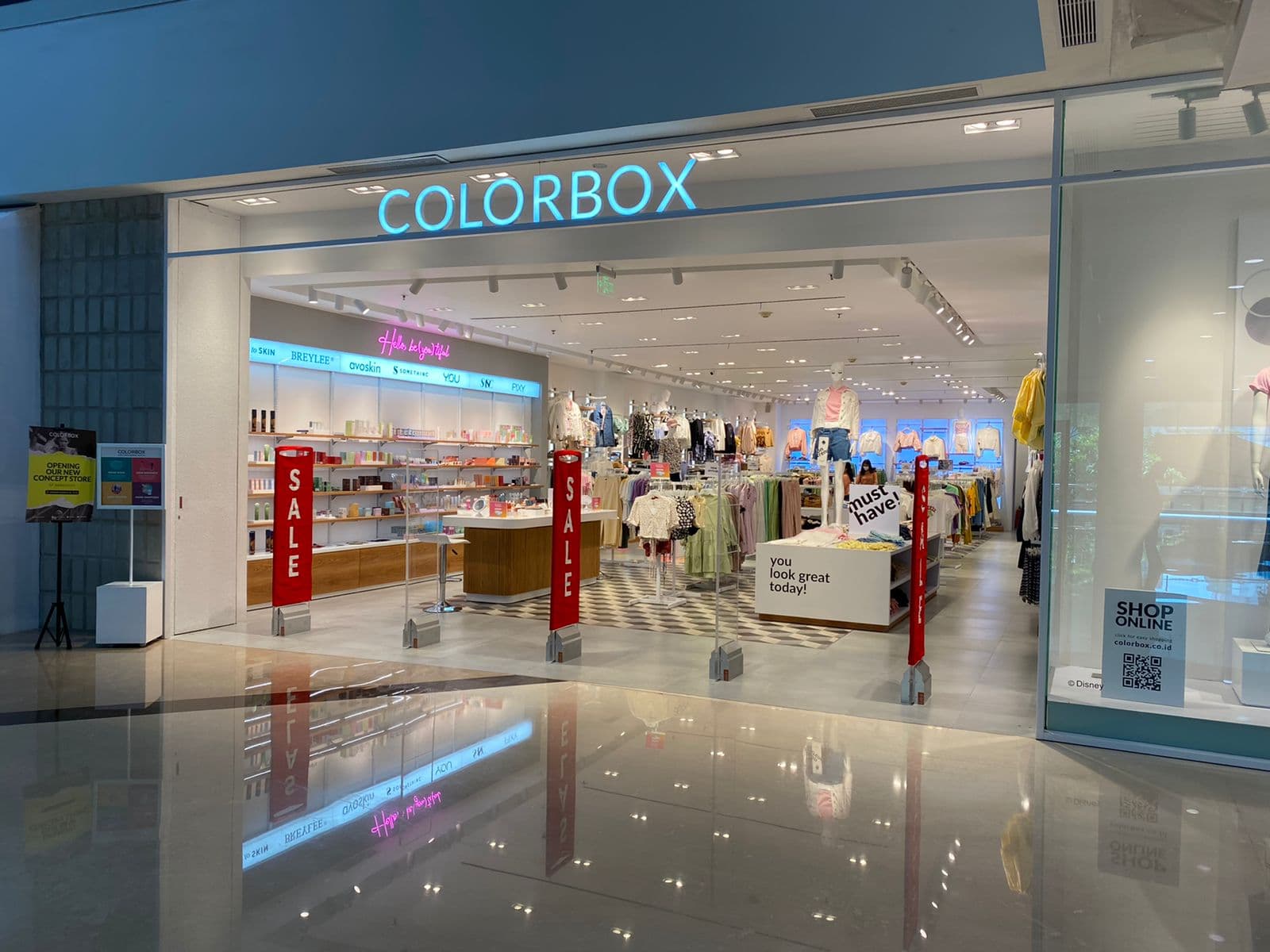 Acrylic alarm gate (EAS) for COLORBOX at Living World Alam Sutera, Tangerang